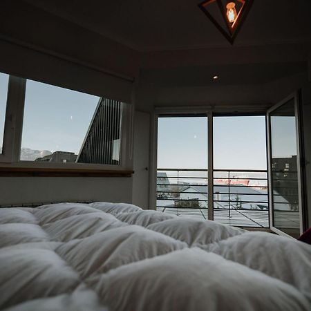 Aunaisin - Toluken Apartamentos อูซัวยา ภายนอก รูปภาพ