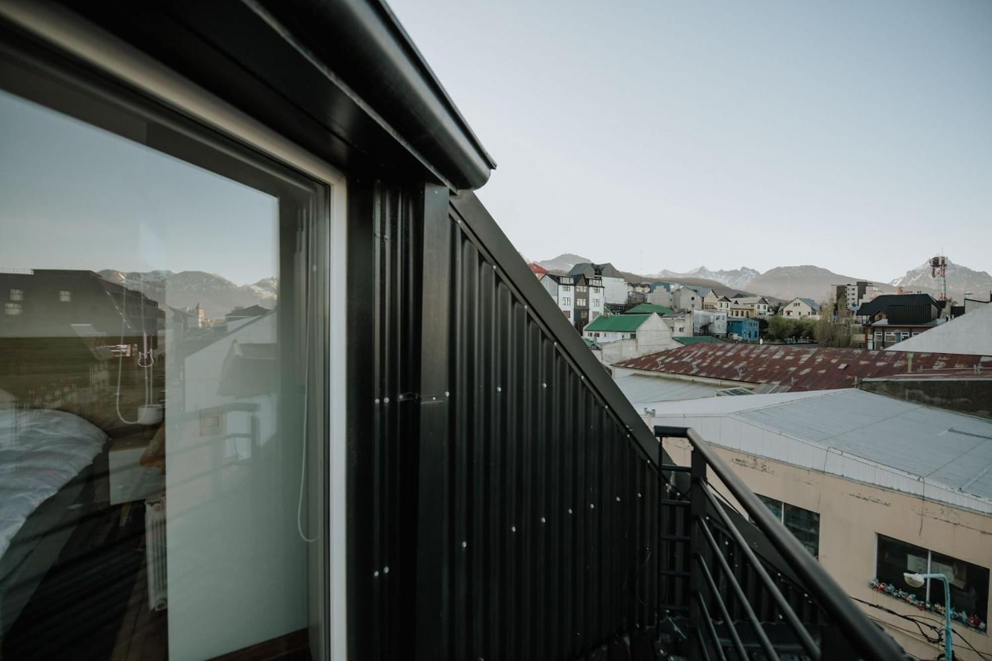 Aunaisin - Toluken Apartamentos อูซัวยา ภายนอก รูปภาพ