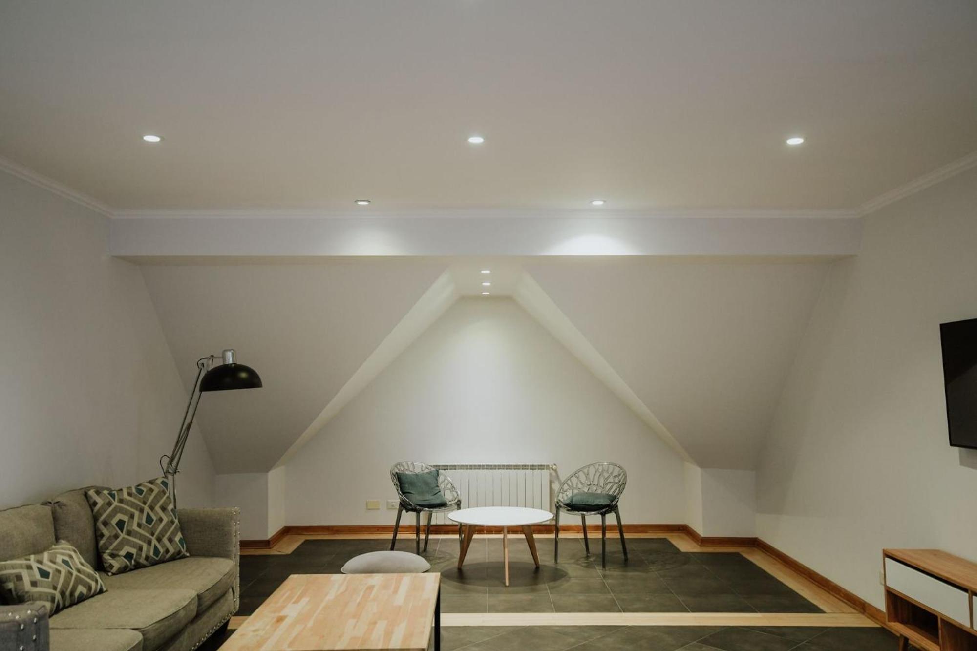 Aunaisin - Toluken Apartamentos อูซัวยา ภายนอก รูปภาพ
