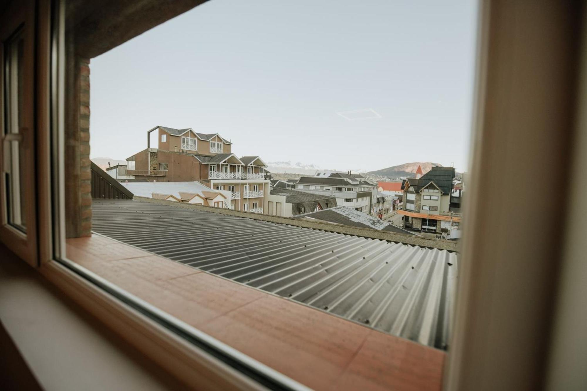 Aunaisin - Toluken Apartamentos อูซัวยา ภายนอก รูปภาพ