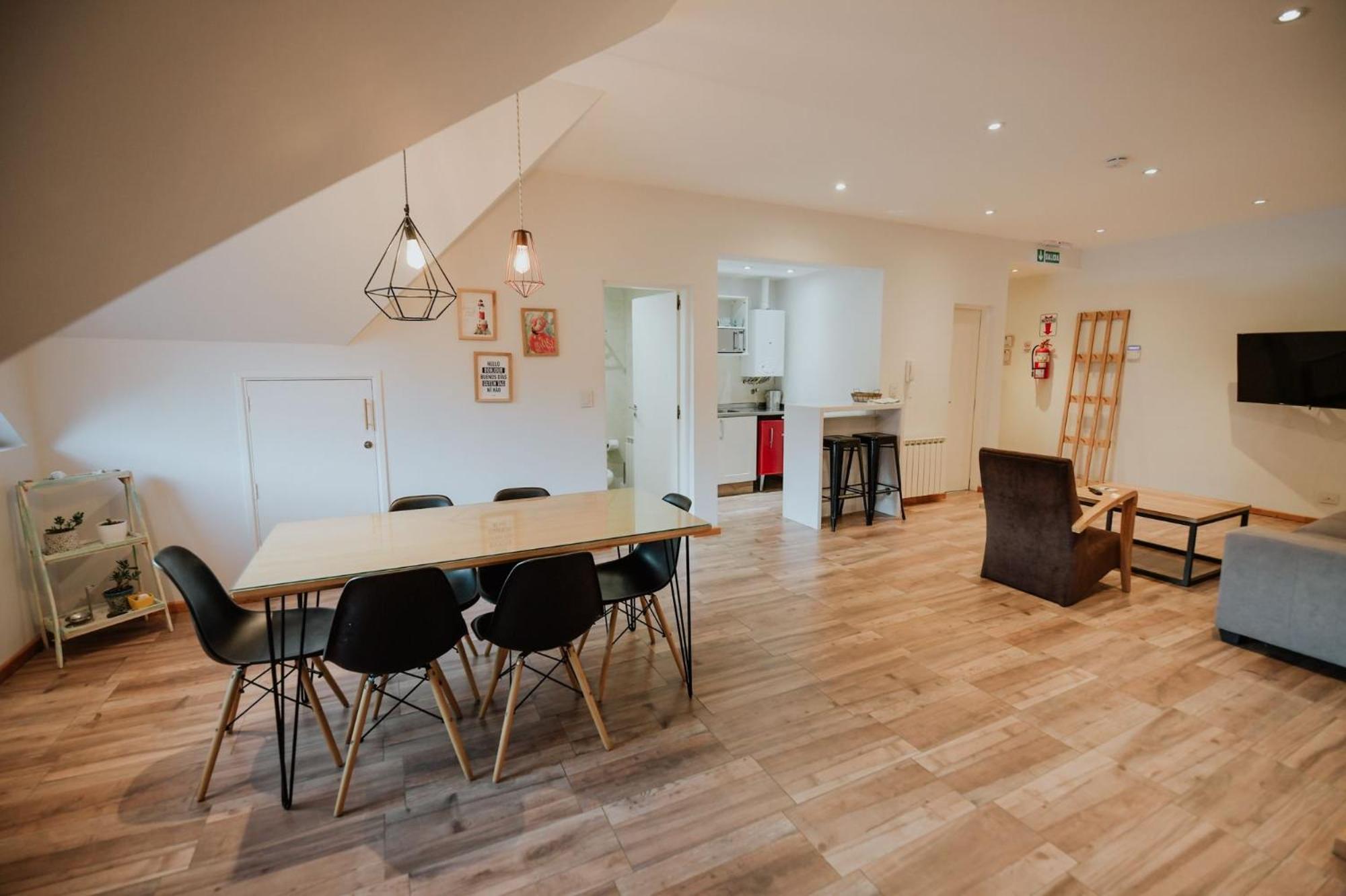 Aunaisin - Toluken Apartamentos อูซัวยา ภายนอก รูปภาพ